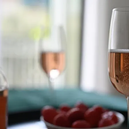 First Floor Appartamento *