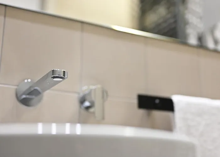 First Floor דירה *